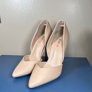 JustFab Women's Nude Heels